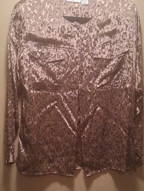 Liz Claiborne Brown and Taupe Leopard Satin Blouse W Shoulder Pads Size 8